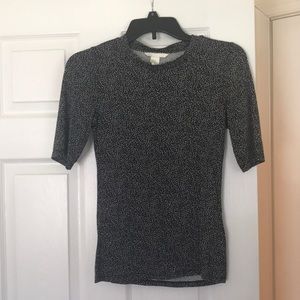 H&M mock neck tee size xs